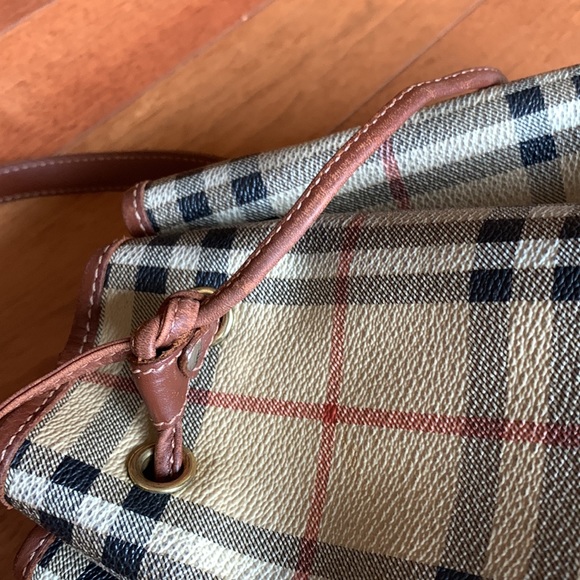 Vintage Burberry drawstring hand back - Picture 5 of 10